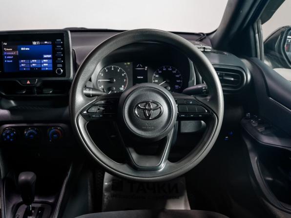 Toyota Yaris IV с пробегом 2020 года, цена 1 035 000 рублей, 150000 км, хэтчбек, Автокод Объявления