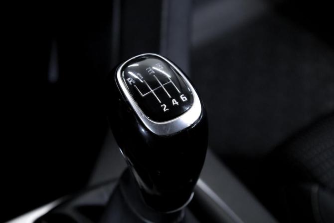 Kia Sportage IV Рестайлинг с пробегом 2020 года, цена 2 200 000 рублей, 95600 км, внедорожник, Автокод Объявления