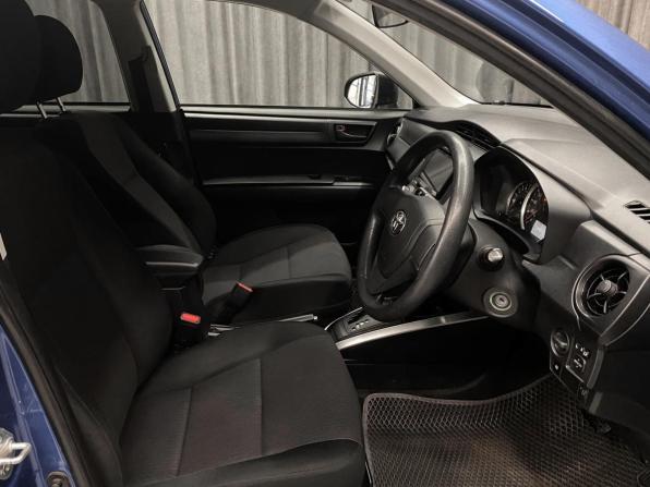Toyota Corolla XI (E160 E170 E180) Рестайлинг 1 с пробегом 2017 года, цена 1 149 000 рублей, 161000 км, универсал, Автокод Объявления