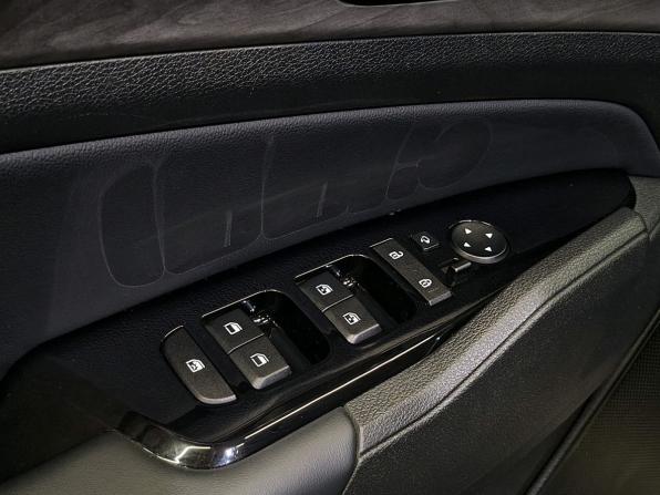 Kia Sportage V с пробегом 2022 года, цена 3 999 000 рублей, 27988 км, внедорожник, Автокод Объявления