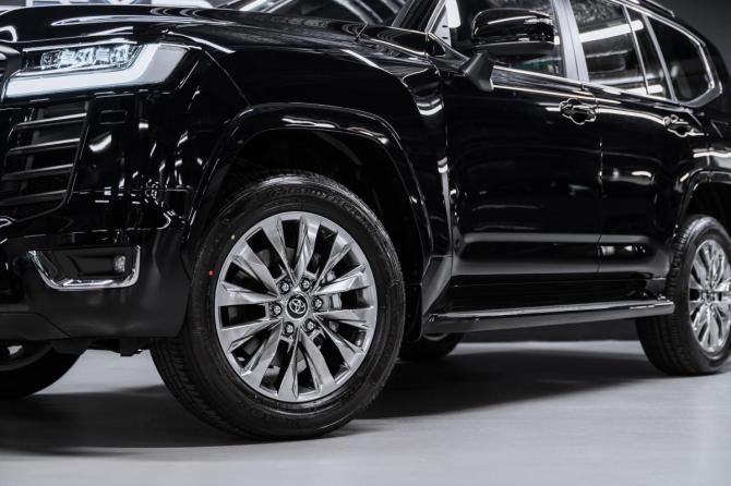 Новый Toyota Land Cruiser 300 Series 2026 года, цена 14 950 000 рублей, внедорожник, Автокод Объявления