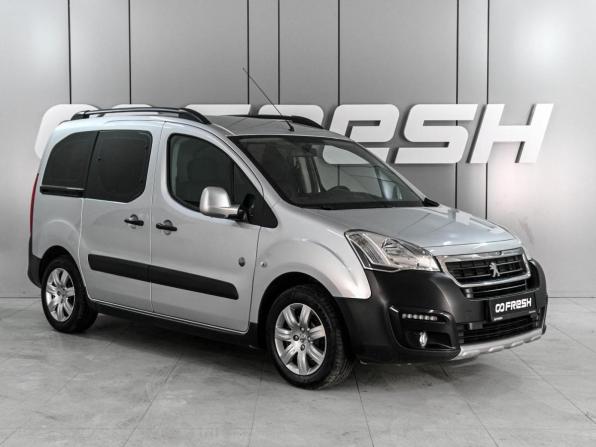 Peugeot Partner II Рестайлинг 2 с пробегом 2016 года, цена 1 349 000 рублей, 165793 км, компактвэн, Автокод Объявления