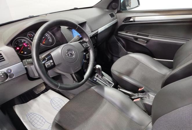 Opel Astra H Рестайлинг с пробегом 2010 года, цена 735 000 рублей, 224281 км, хэтчбек, Автокод Объявления