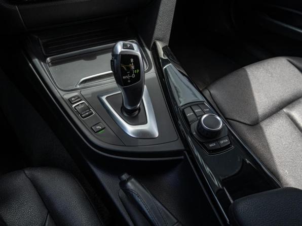 BMW 3 серии VI (F3x) Рестайлинг с пробегом 2018 года, цена 2 199 000 рублей, 79864 км, седан, Автокод Объявления