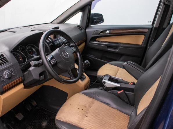 Opel Zafira B Рестайлинг с пробегом 2011 года, цена 413 000 рублей, 513240 км, компактвэн, Автокод Объявления