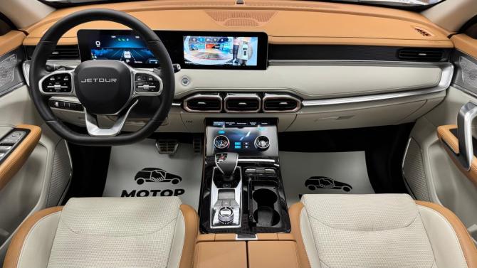 JETOUR X70+ I Рестайлинг с пробегом 2024 года, цена 2 725 000 рублей, 1742 км, внедорожник, Автокод Объявления