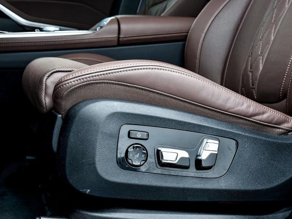 BMW X7 I (G07) Рестайлинг с пробегом 2025 года, цена 13 999 000 рублей, 19299 км, внедорожник, Автокод Объявления