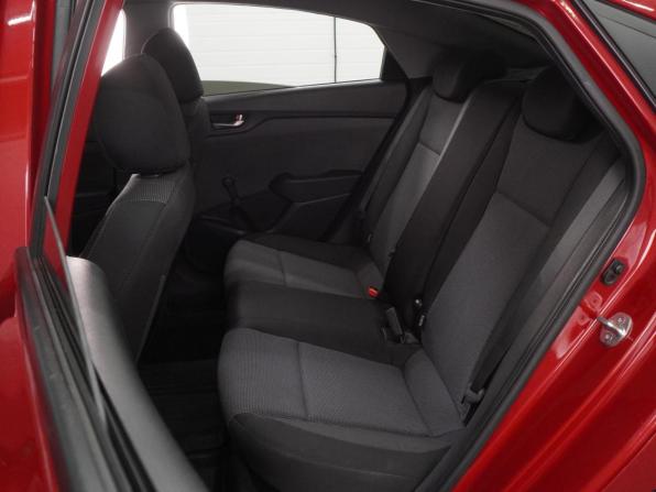 Hyundai Solaris II с пробегом 2018 года, цена 1 245 000 рублей, 167613 км, седан, Автокод Объявления