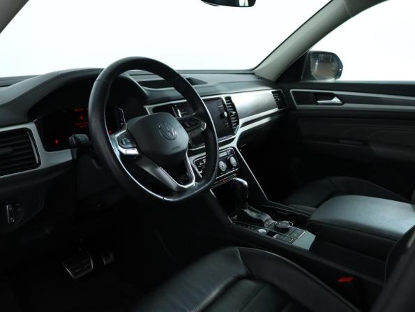 Volkswagen Teramont I Рестайлинг с пробегом 2021 года, цена 4 269 000 рублей, 86046 км, внедорожник, Автокод Объявления