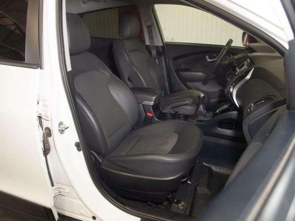 Hyundai ix35 I с пробегом 2011 года, цена 1 440 000 рублей, 61948 км, внедорожник, Автокод Объявления