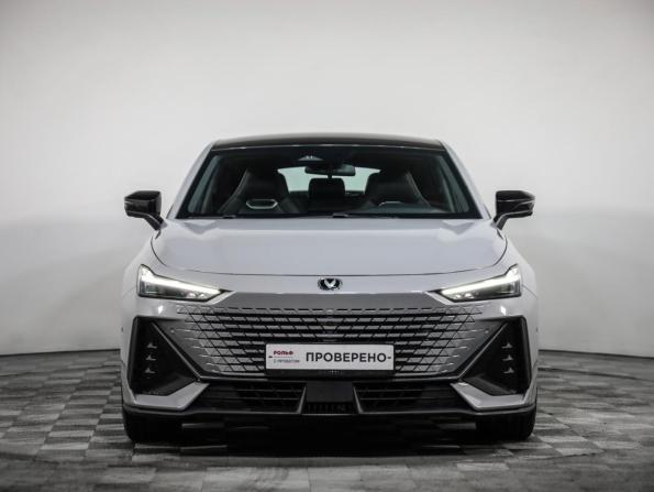 Changan UNI-V I с пробегом 2023 года, цена 2 149 000 рублей, 18960 км, лифтбек, Автокод Объявления