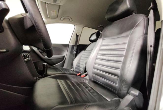 Volkswagen Polo V с пробегом 2012 года, цена 490 000 рублей, 283165 км, седан, Автокод Объявления
