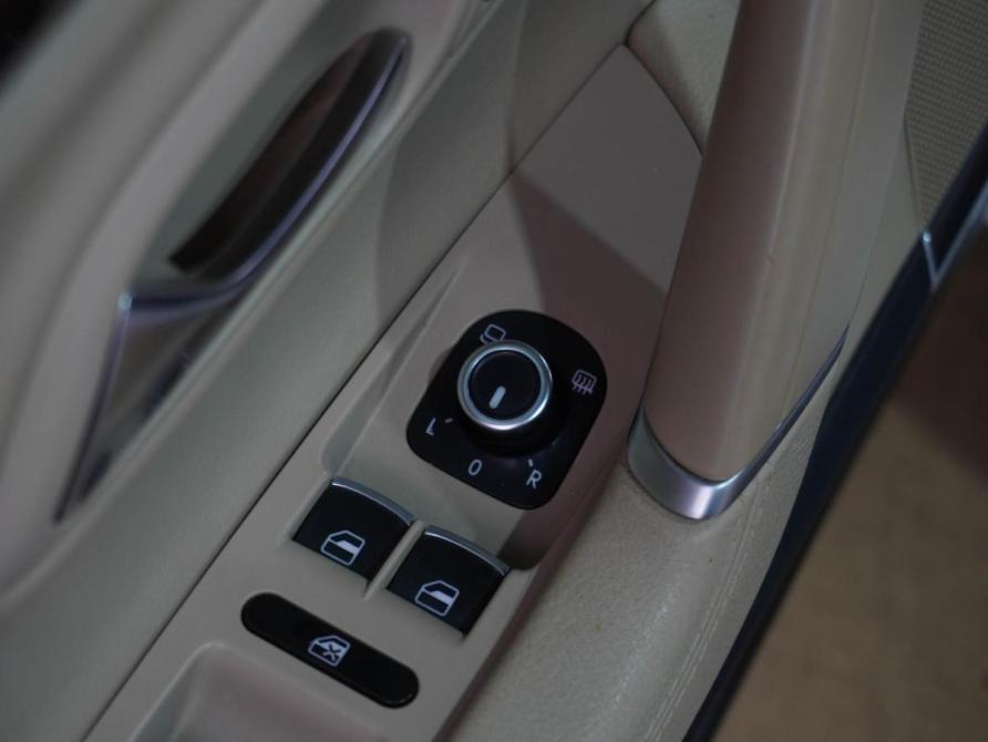 Volkswagen Passat CC I Рестайлинг Воронеж  - изображение 16