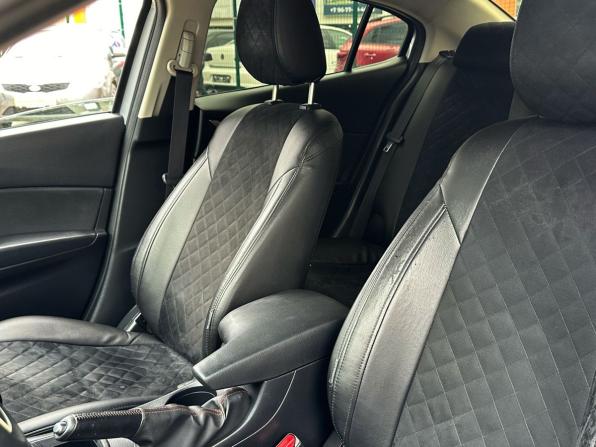 Mazda 3 III (BM) с пробегом 2014 года, цена 1 060 000 рублей, 276081 км, седан, Автокод Объявления