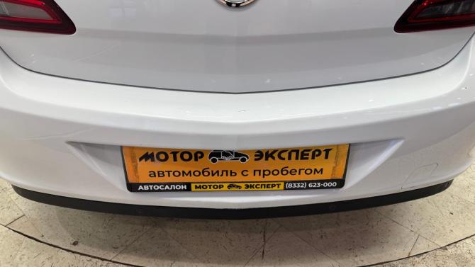 Opel Astra J Рестайлинг с пробегом 2013 года, цена 610 000 рублей, 174227 км, седан, Автокод Объявления
