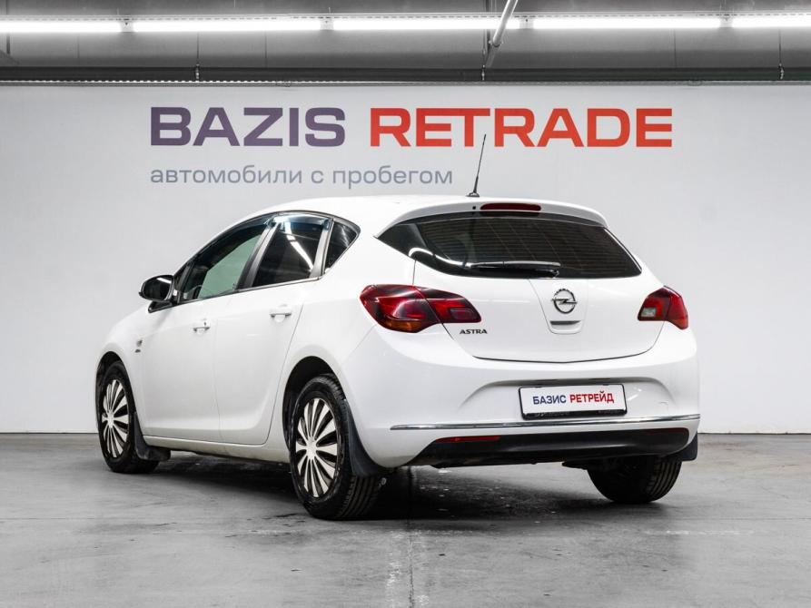 Opel Astra J Рестайлинг Тюмень  - изображение 8