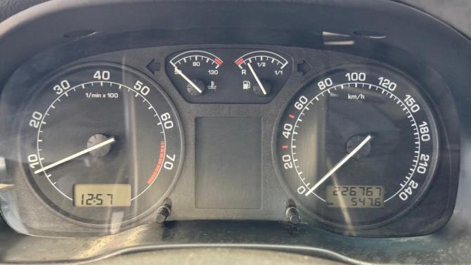 Skoda Octavia I (A4) Рестайлинг с пробегом 2002 года, цена 180 000 рублей, 270000 км, лифтбек, Автокод Объявления