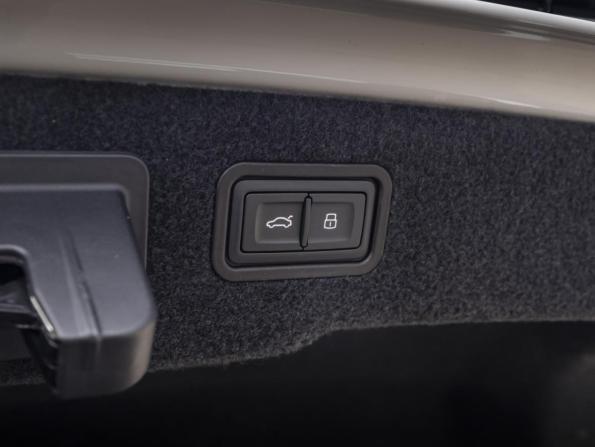 Audi S8 IV (D5) с пробегом 2020 года, цена 8 999 000 рублей, 53031 км, седан, Автокод Объявления
