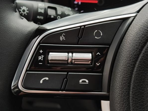 Kia Sportage IV Рестайлинг с пробегом 2018 года, цена 2 100 000 рублей, 104465 км, внедорожник, Автокод Объявления