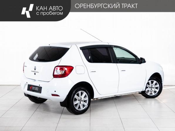 Renault Sandero II Рестайлинг с пробегом 2018 года, цена 948 000 рублей, 82876 км, хэтчбек, Автокод Объявления
