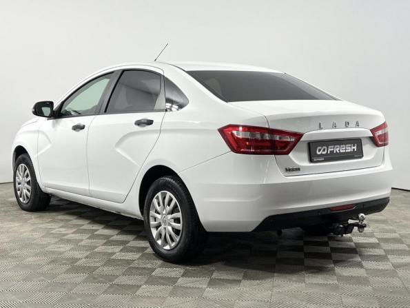 Lada (ВАЗ) Vesta I с пробегом 2018 года, цена 649 900 рублей, 271331 км, седан, Автокод Объявления