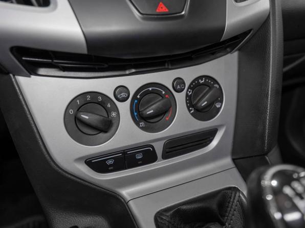 Ford Focus III с пробегом 2013 года, цена 795 000 рублей, 154824 км, седан, Автокод Объявления