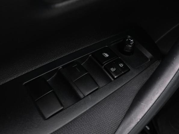 Toyota Corolla XII (E210) Рестайлинг с пробегом 2023 года, цена 2 299 000 рублей, 40289 км, седан, Автокод Объявления