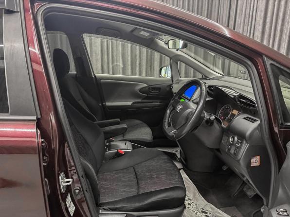Toyota Wish II с пробегом 2010 года, цена 1 199 000 рублей, 191000 км, минивэн, Автокод Объявления