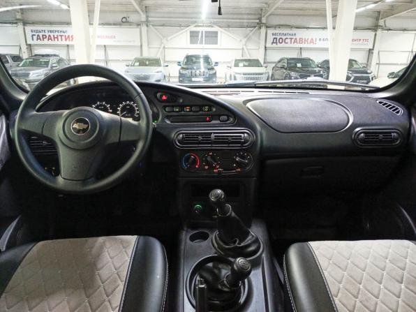 Chevrolet Niva I Рестайлинг с пробегом 2019 года, цена 805 000 рублей, 136324 км, внедорожник, Автокод Объявления