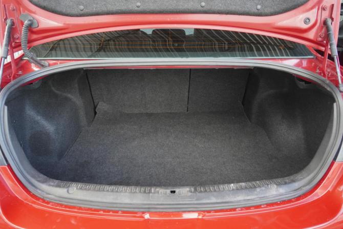 Mazda 6 II (GH) Рестайлинг с пробегом 2012 года, цена 955 000 рублей, 208573 км, седан, Автокод Объявления
