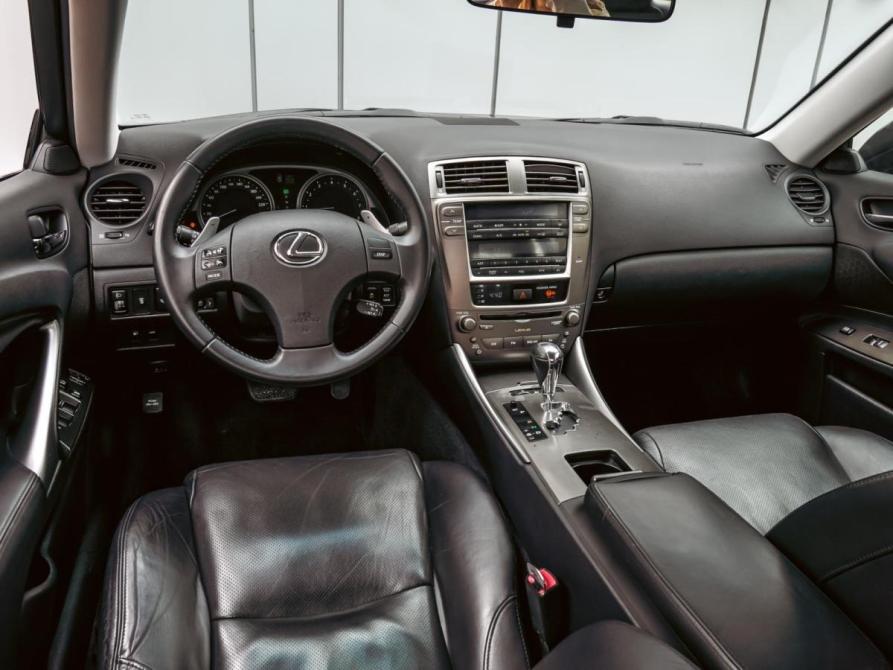 Lexus IS II Рестайлинг Краснодар  - изображение 6