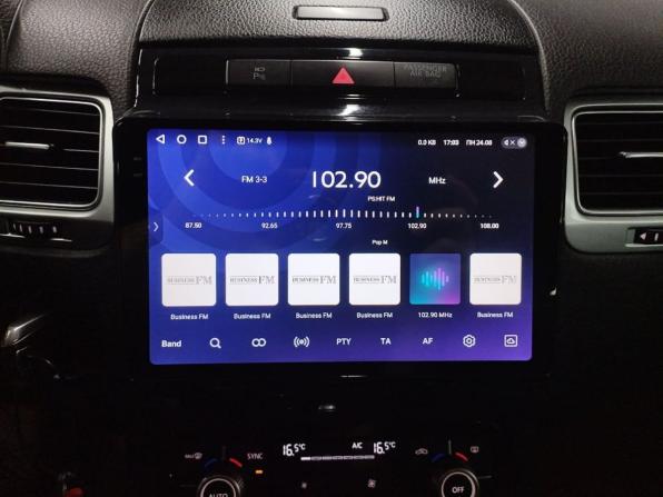 Volkswagen Touareg II Рестайлинг с пробегом 2014 года, цена 2 480 000 рублей, 191450 км, внедорожник, Автокод Объявления