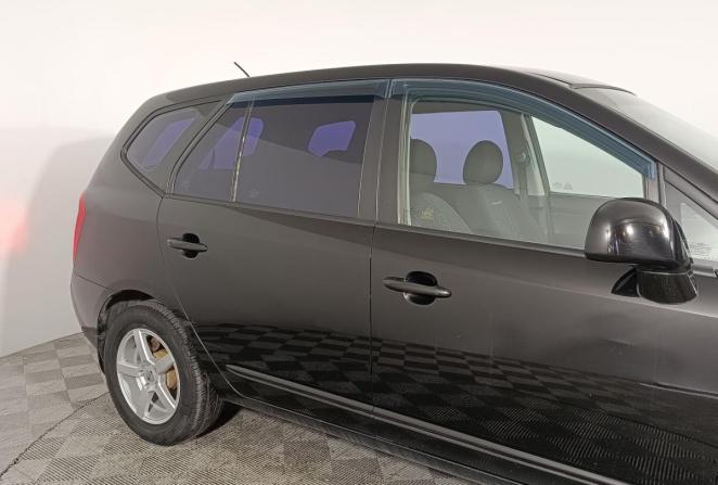 Kia Carens II (UN) с пробегом 2011 года, цена 720 000 рублей, 317118 км, компактвэн, Автокод Объявления