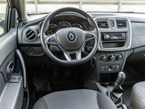 Renault Sandero II Рестайлинг с пробегом 2020 года, цена 1 148 000 рублей, 108599 км, хэтчбек, Автокод Объявления