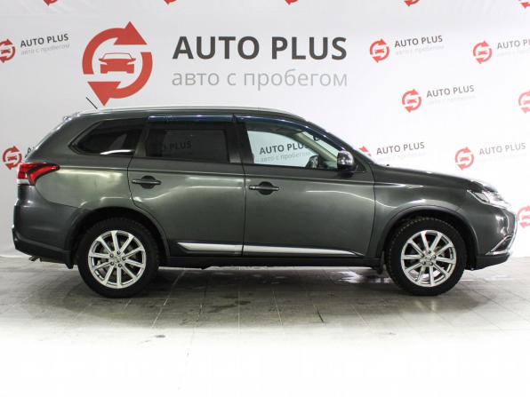 Mitsubishi Outlander III Рестайлинг 2 с пробегом 2015 года, цена 1 879 000 рублей, 109724 км, внедорожник, Автокод Объявления