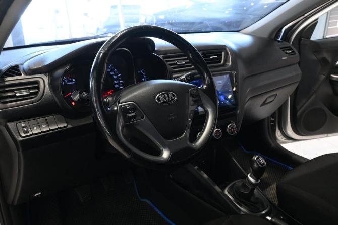 Kia Rio III Рестайлинг с пробегом 2017 года, цена 795 000 рублей, 114035 км, седан, Автокод Объявления