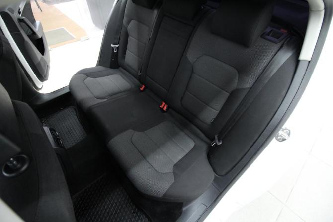 Volkswagen Passat B7 с пробегом 2011 года, цена 920 000 рублей, 260000 км, седан, Автокод Объявления