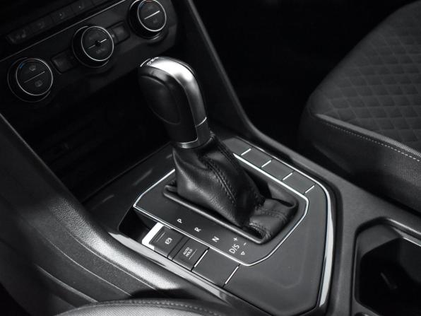 Volkswagen Tiguan II с пробегом 2018 года, цена 1 860 000 рублей, 90099 км, внедорожник, Автокод Объявления