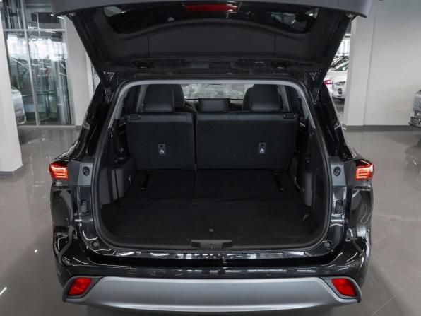 Toyota Highlander IV (XU70) с пробегом 2025 года, цена 4 950 000 рублей, 24 км, внедорожник, Автокод Объявления