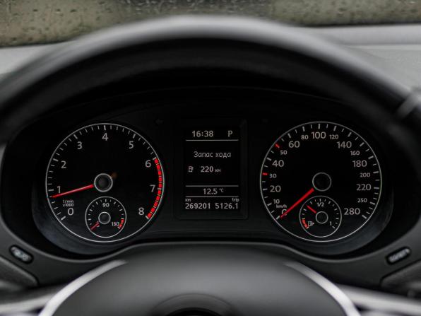 Volkswagen Jetta VI с пробегом 2013 года, цена 717 000 рублей, 269072 км, седан, Автокод Объявления