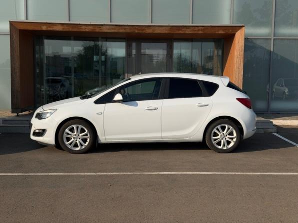 Opel Astra J Рестайлинг с пробегом 2012 года, цена 620 000 рублей, 189500 км, хэтчбек, Автокод Объявления