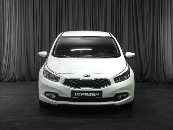 Kia Ceed II с пробегом 2013 года, цена 1 449 000 рублей, 34512 км, хэтчбек, Автокод Объявления