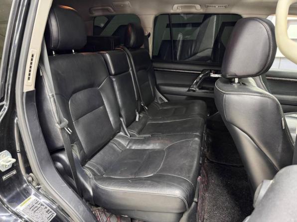 Toyota Land Cruiser 200 Series Рестайлинг 1 с пробегом 2013 года, цена 3 449 000 рублей, 237000 км, внедорожник, Автокод Объявления