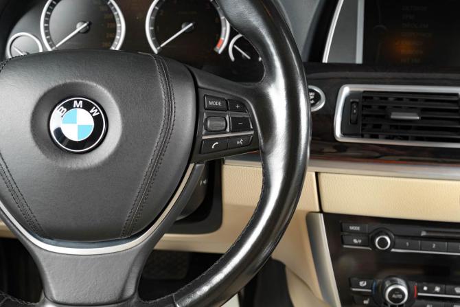BMW 5 серии VI (F10/F11/F07) с пробегом 2011 года, цена 1 829 000 рублей, 242000 км, лифтбек, Автокод Объявления