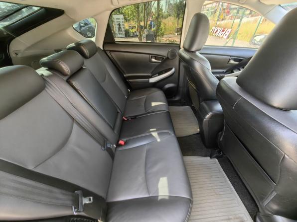 Toyota Prius III Рестайлинг (XW30) с пробегом 2012 года, цена 999 000 рублей, 160000 км, лифтбек, Автокод Объявления