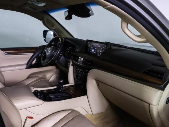 Lexus LX III Рестайлинг 2 с пробегом 2019 года, цена 7 900 000 рублей, 148442 км, внедорожник, Автокод Объявления