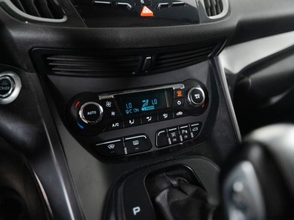 Ford Kuga II с пробегом 2013 года, цена 1 120 000 рублей, 162107 км, внедорожник, Автокод Объявления