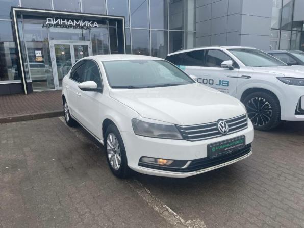 Volkswagen Passat B7 с пробегом 2011 года, цена 885 000 рублей, 220496 км, седан, Автокод Объявления
