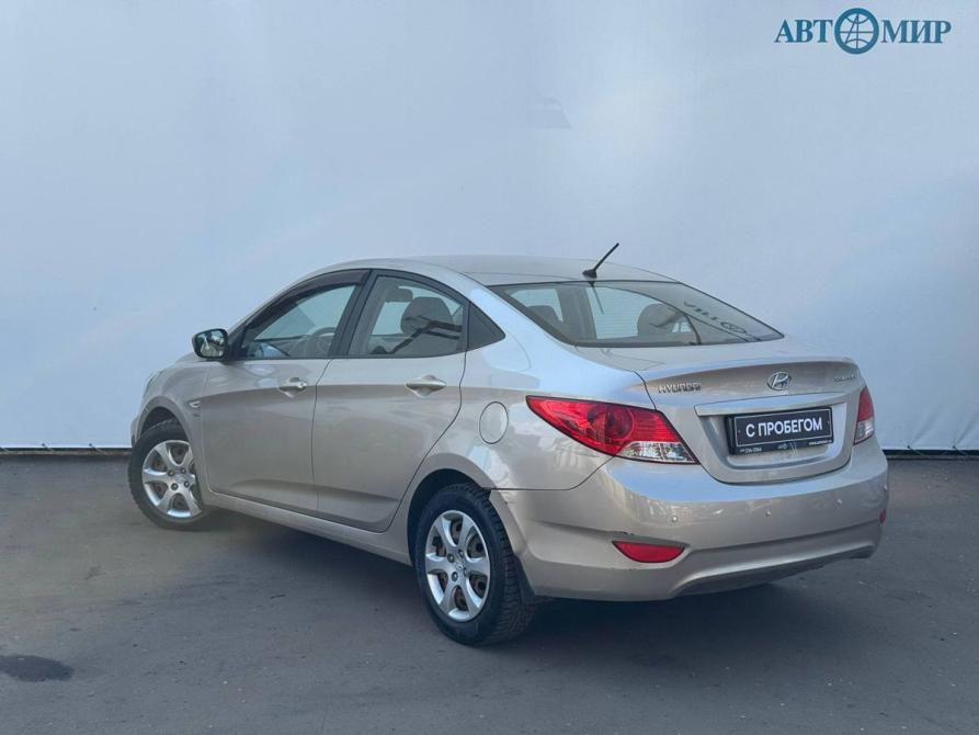 Hyundai Solaris I Москва  - изображение 6