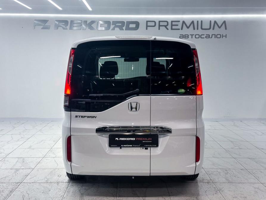 Honda Stepwgn V Рестайлинг Уфа  - изображение 26